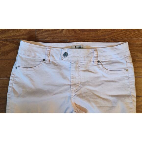 D. Jeans Womens Light Pink Mid-rise Capri Denim Jeans, 17" inseam, Size 12 - Picture 4 of 12